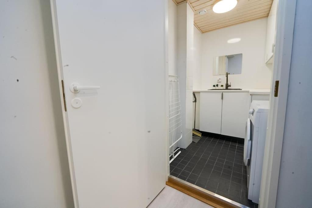 3H,K,P - Keskellae Tamperetta Kaunis Parvekkeellinen Uusittu Kolmio Apartamento Exterior foto