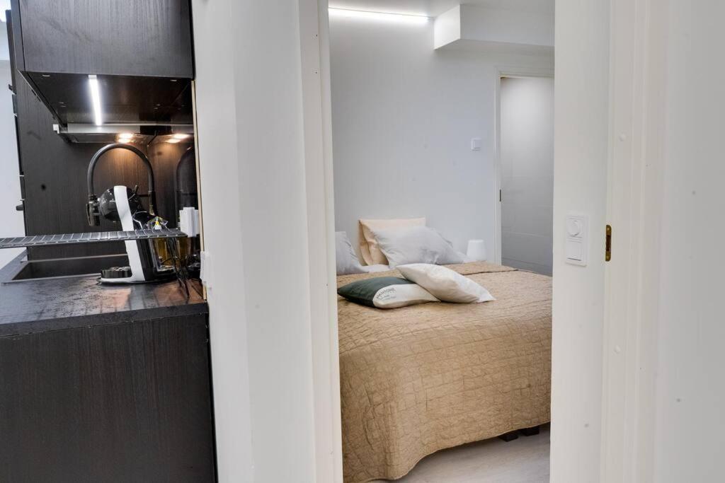 3H,K,P - Keskellae Tamperetta Kaunis Parvekkeellinen Uusittu Kolmio Apartamento Exterior foto