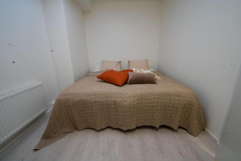3H,K,P - Keskellae Tamperetta Kaunis Parvekkeellinen Uusittu Kolmio Apartamento Exterior foto