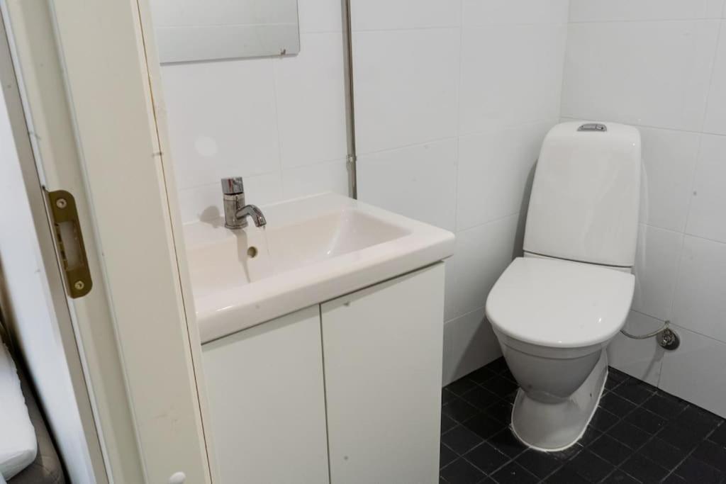 3H,K,P - Keskellae Tamperetta Kaunis Parvekkeellinen Uusittu Kolmio Apartamento Exterior foto