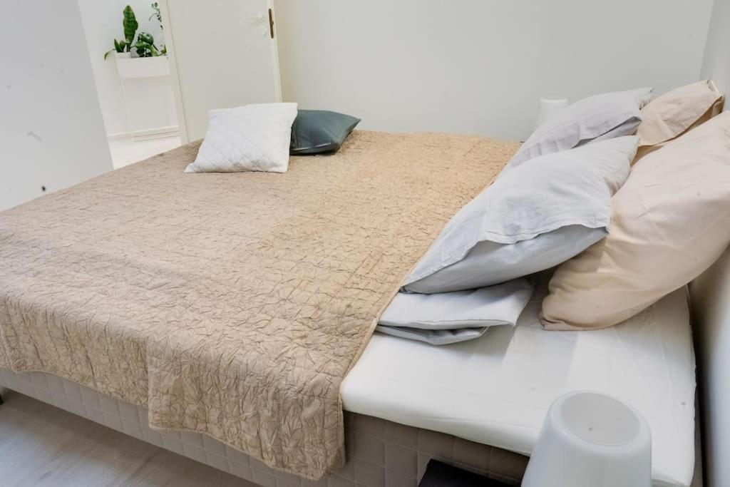 3H,K,P - Keskellae Tamperetta Kaunis Parvekkeellinen Uusittu Kolmio Apartamento Exterior foto