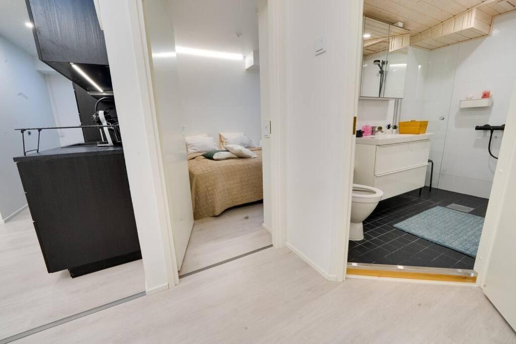3H,K,P - Keskellae Tamperetta Kaunis Parvekkeellinen Uusittu Kolmio Apartamento Exterior foto