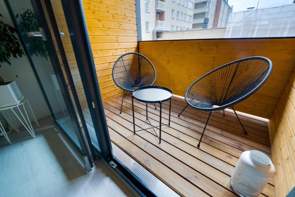 3H,K,P - Keskellae Tamperetta Kaunis Parvekkeellinen Uusittu Kolmio Apartamento Exterior foto