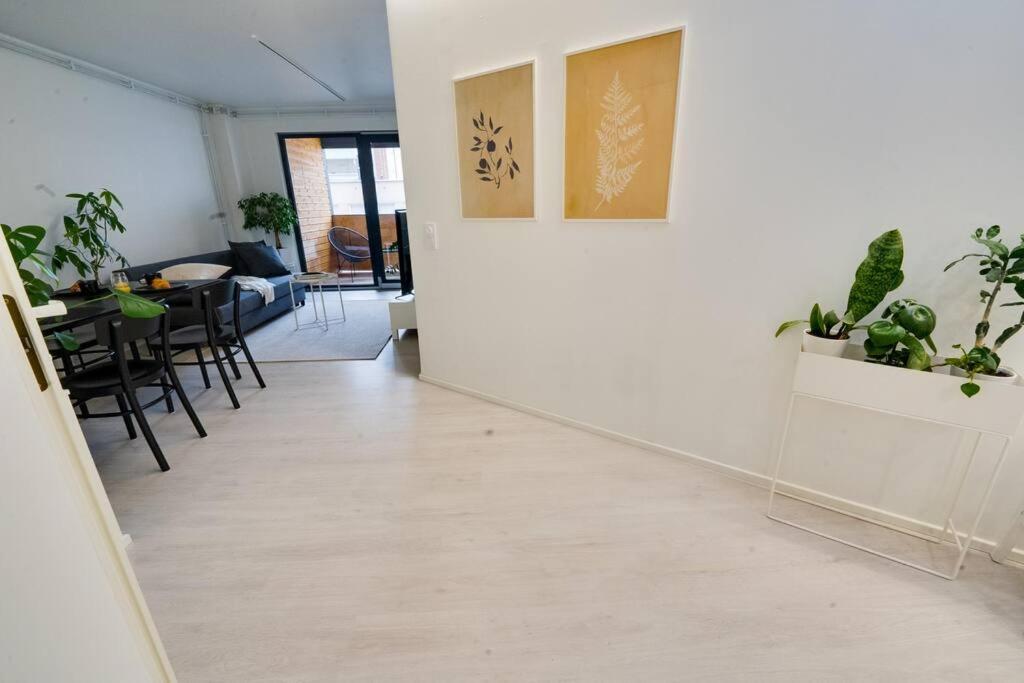 3H,K,P - Keskellae Tamperetta Kaunis Parvekkeellinen Uusittu Kolmio Apartamento Exterior foto
