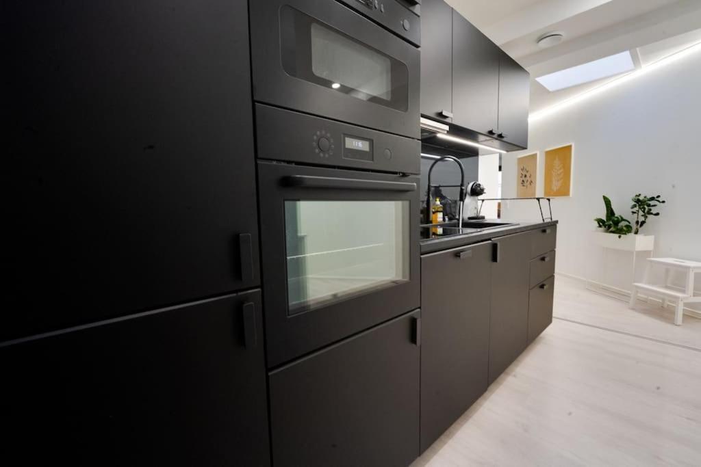 3H,K,P - Keskellae Tamperetta Kaunis Parvekkeellinen Uusittu Kolmio Apartamento Exterior foto