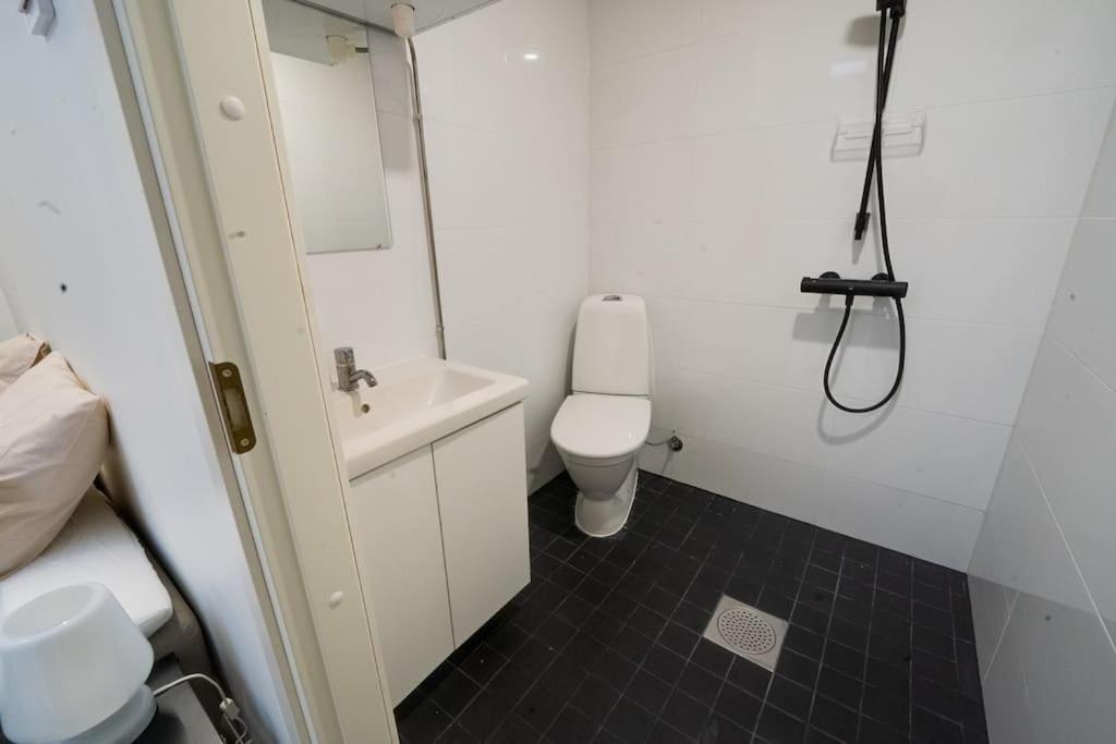 3H,K,P - Keskellae Tamperetta Kaunis Parvekkeellinen Uusittu Kolmio Apartamento Exterior foto