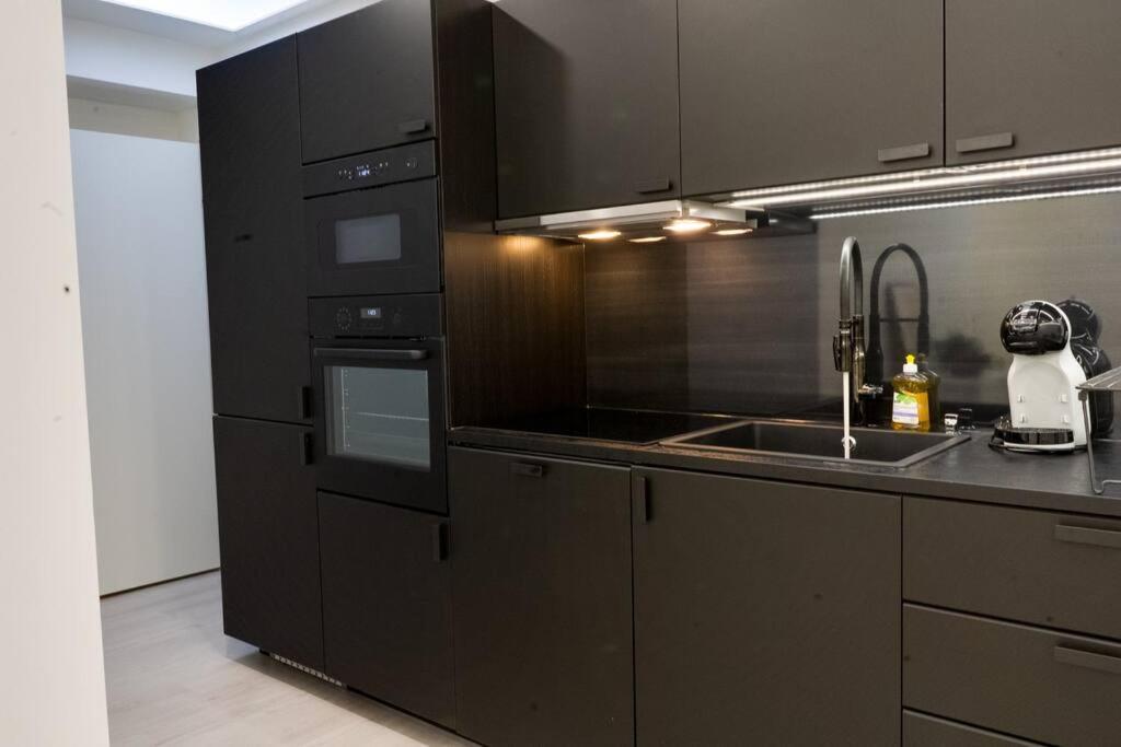 3H,K,P - Keskellae Tamperetta Kaunis Parvekkeellinen Uusittu Kolmio Apartamento Exterior foto